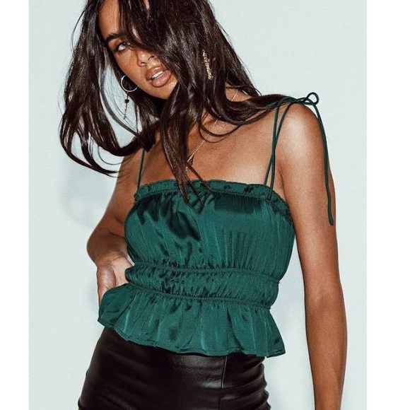 Princess Polly Tops - Princess Polly Irvetta Top